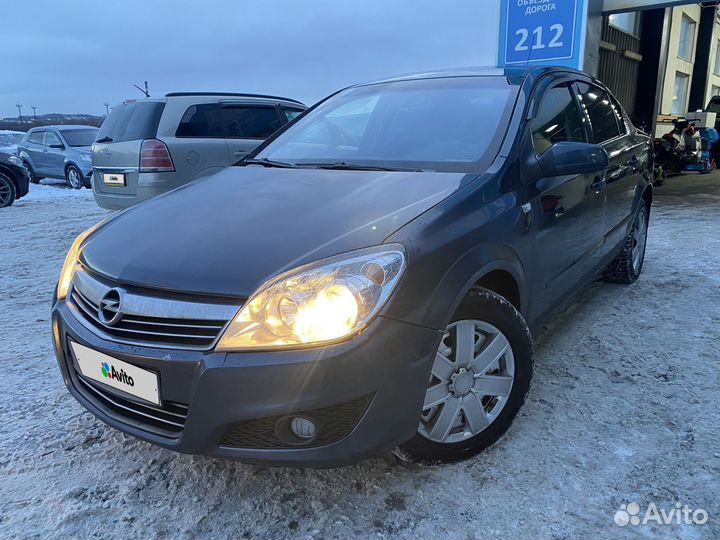 Opel Astra 1.6 МТ, 2008, 245 383 км