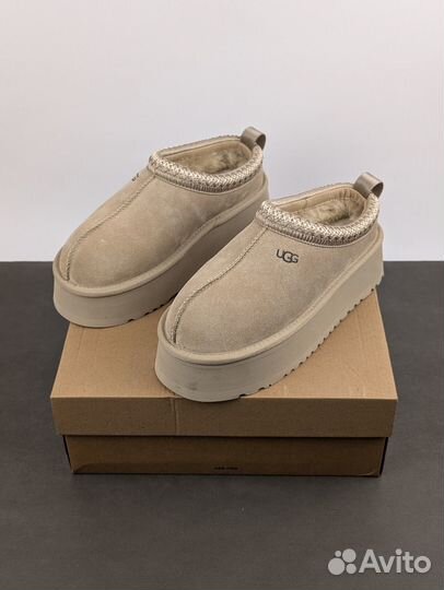 Ugg Tazz Platform Sand