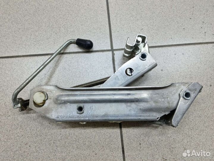 Домкрат VW Golf 4, Bora, Passat B5+/Audi A6 C5, A4