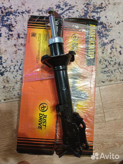 Стойки амортизатора Hyundai Accent I