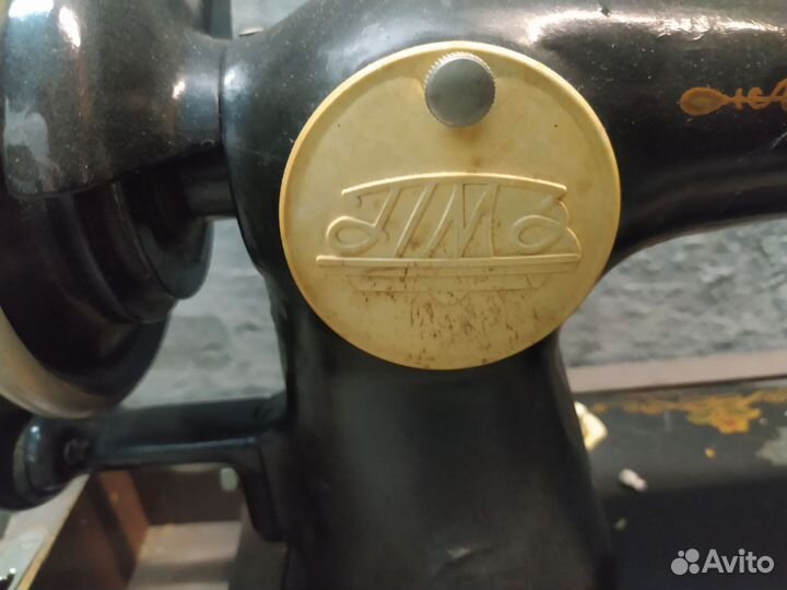 Швейная машинка