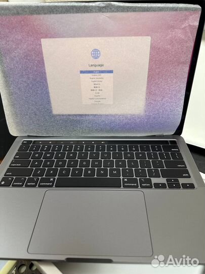 Гравировка клавиатуры MacBook