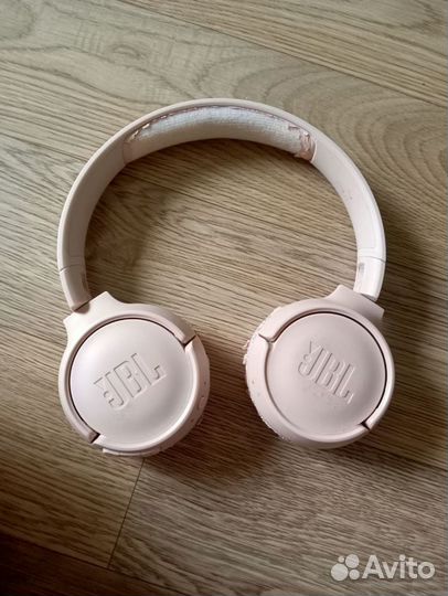 Беспроводные наушники jbl tune 560bt