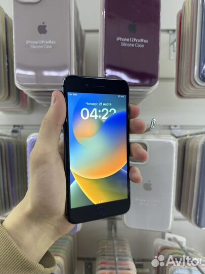 iPhone 8 Plus, 64 ГБ