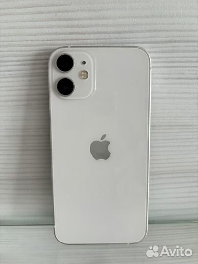 iPhone 12 mini, 64 ГБ