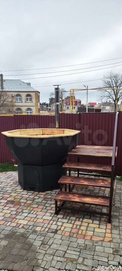 Дом 300 м² на участке 7 сот.