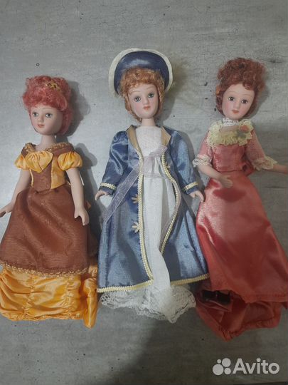 Кукла фарфоровая коллекционная
