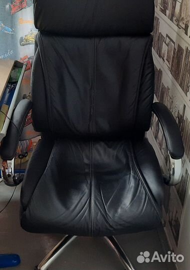 Кресло офисное кожаное