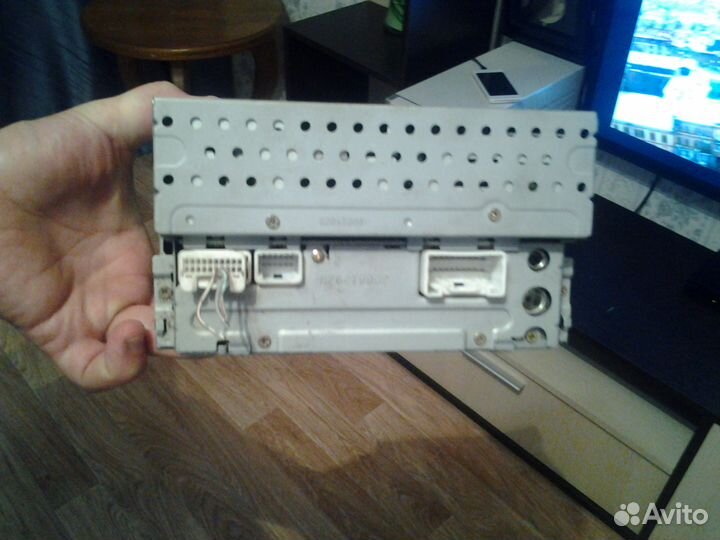 Продам штатные могнитолы на тайоту