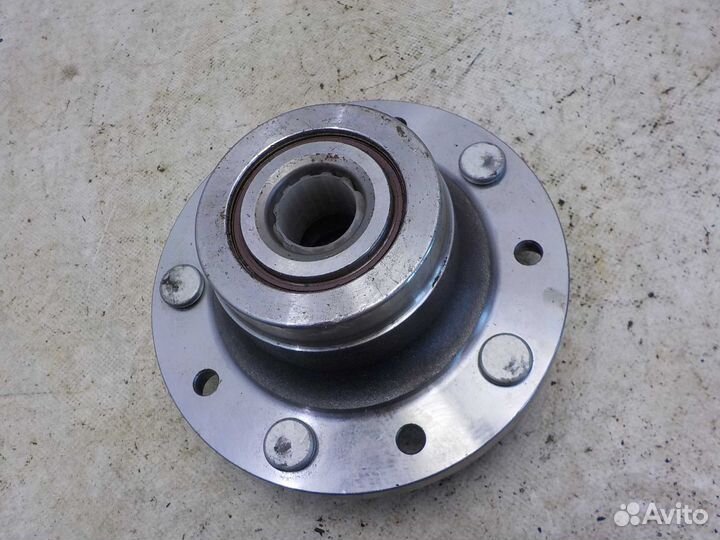Ступица задняя Ford Transit