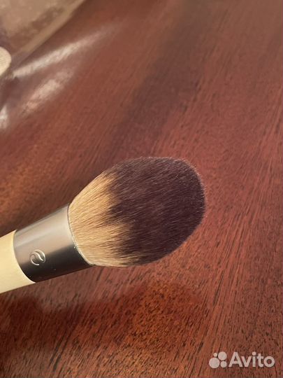 Кисти для макияжа