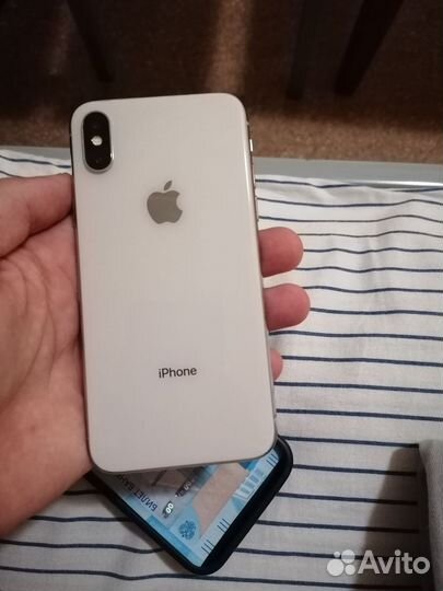 iPhone, 4 ГБ