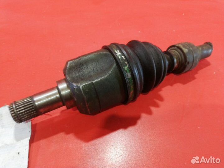 Шрус внутренний передний левый Mitsubishi Lancer