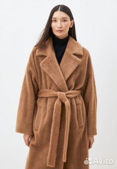 Пальто из искусственного меха