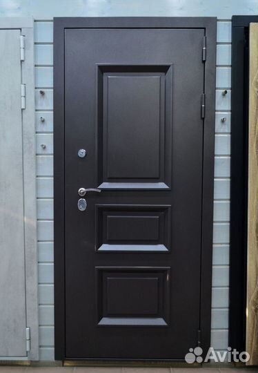 Дверь входная