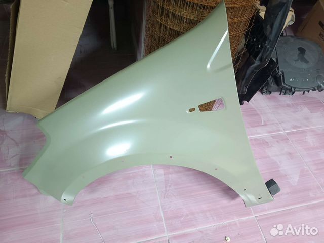 Крыло sandero stepway 2008-2014