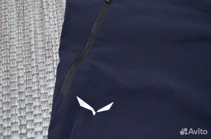 Женские треккинговые шорты Salewa