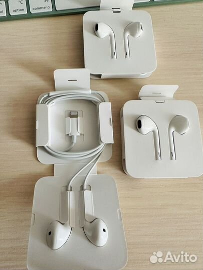 Earpods lightning(оригинал)