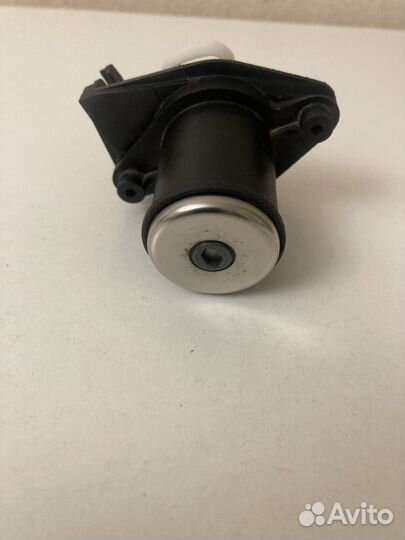 Личинка замка багажника Форд фьюжн