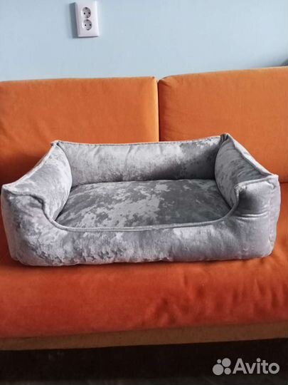 Лежанки для собак и кошек