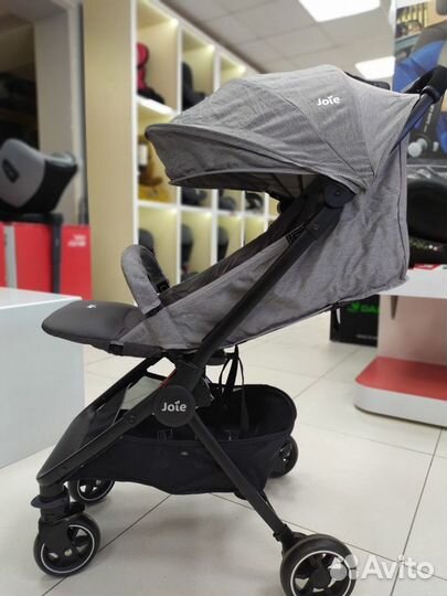 Коляска Joie Pact стильный дизайн, прогулочная
