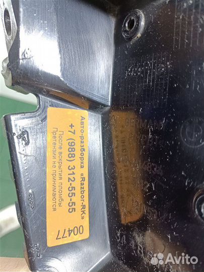 Кронштейн бампера задний правый Bmw X3 E83 2008