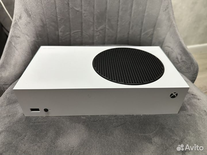 Совершенно новый xbox series s 512 gb