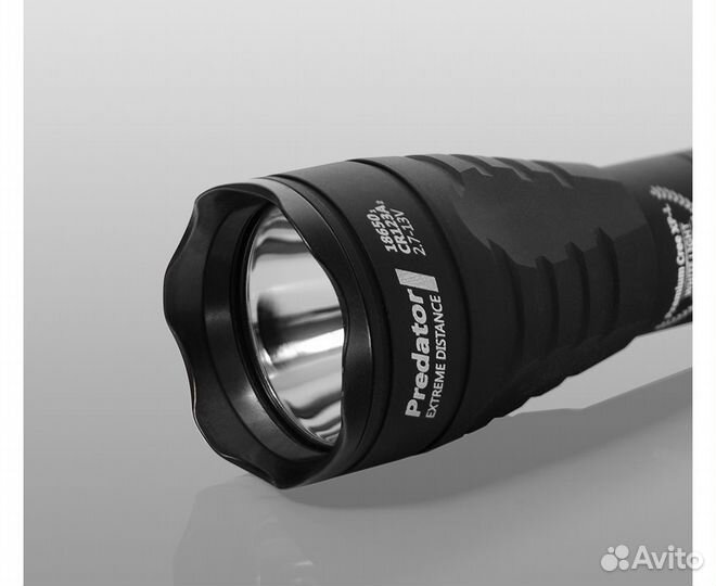 Armytek predator (зеленый свет)