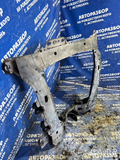 Передний подрамник Renault Symbol седан 2008