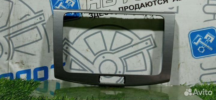 Рамка магнитолы Volkswagen Passat B7 cdab 2013