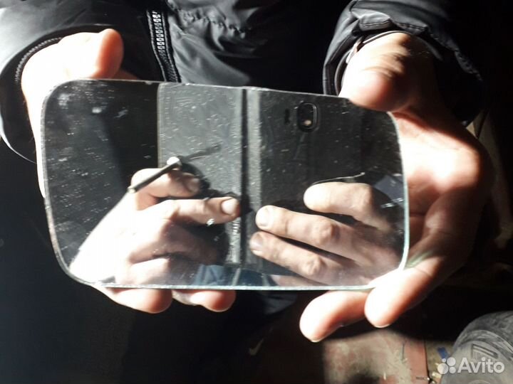 Зеркало заднего вида