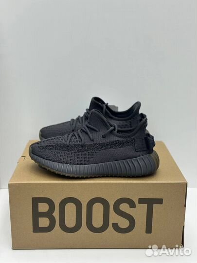 Кроссовки Adidas Yeezy Boost 350