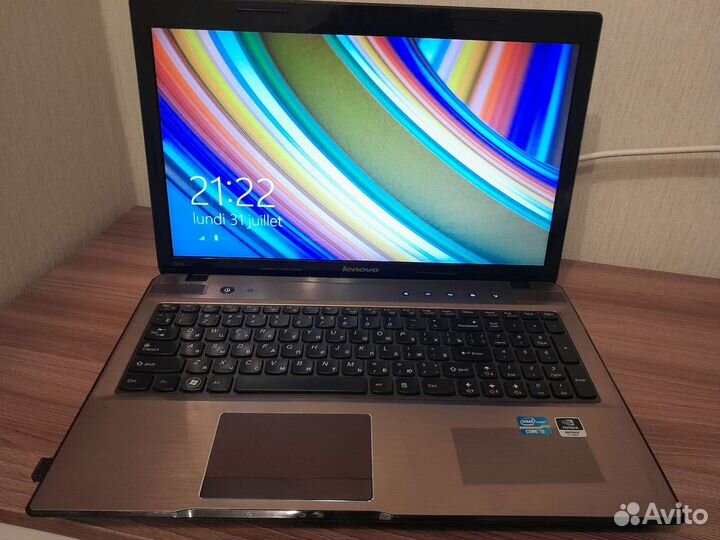 Ноутбук Lenovo Z570