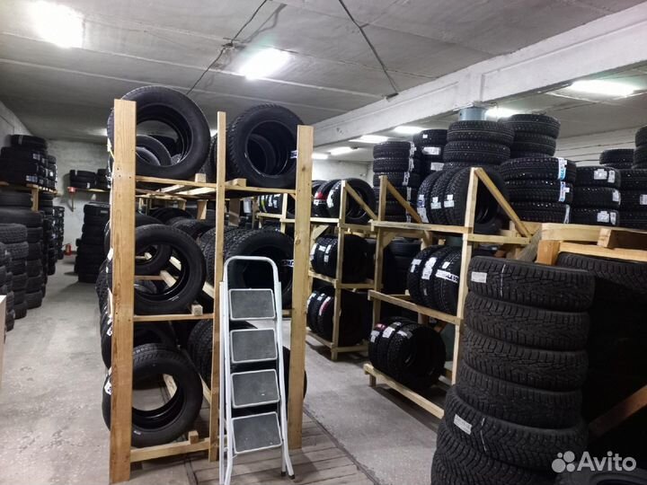 Landspider Citytraxx H/T 235/70 R16