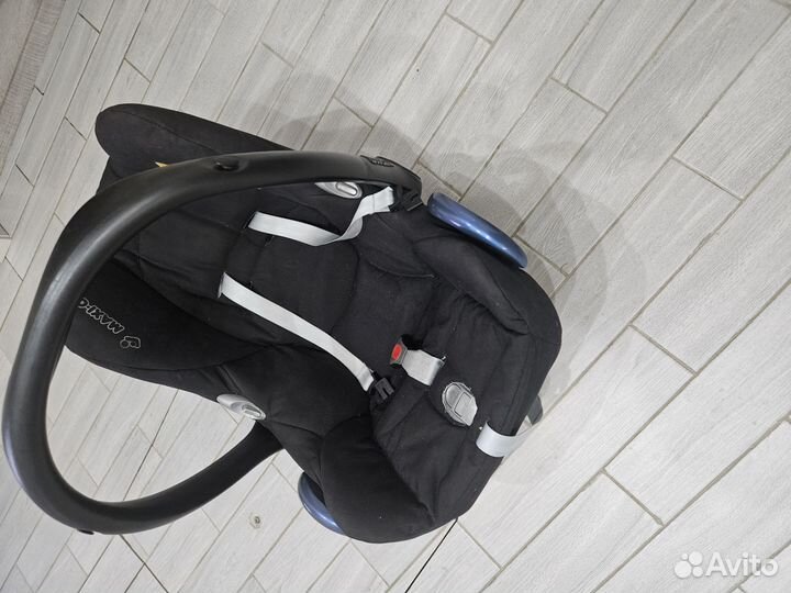 Автолюлька maxi cosi cabriofix