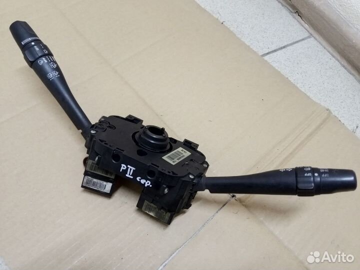 Переключатель подрулевой Nissan Primera P11