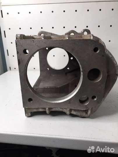 Картер газ 24 кпп 4ступенчатой