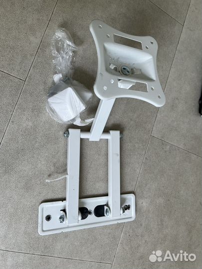 Кронштейн для тв