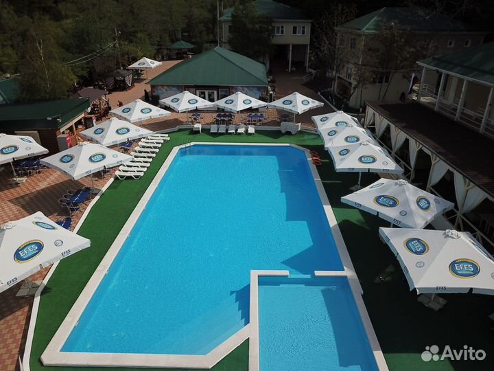 Спасатель в бассейн