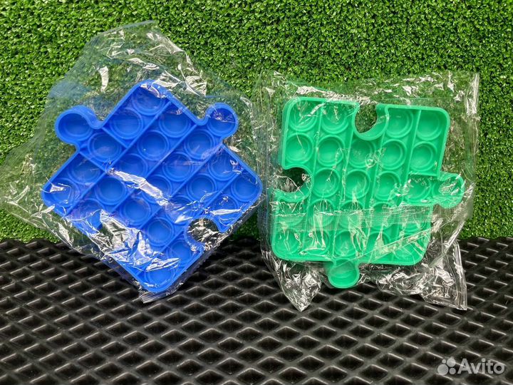 Поп ит пупырка антистресс