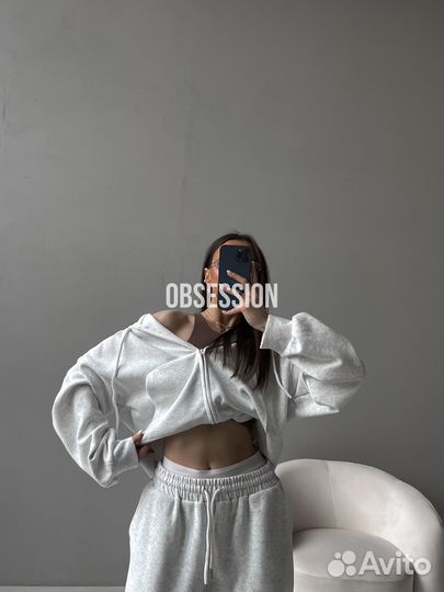 Спортивный костюм женский