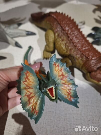 Динозавры jurassic world mattel