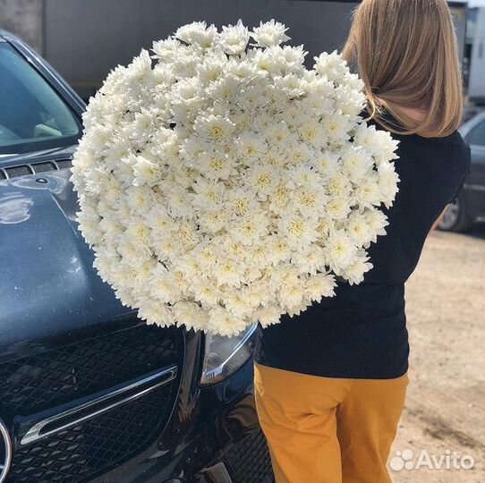 Букет из кустовой хризантемы