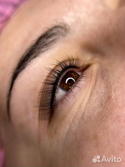 Модель на татуаж межресничного пространства