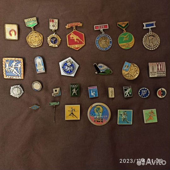 Значки для коллекции