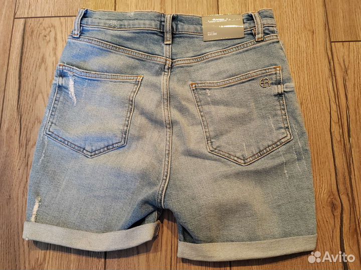 Женские джинсовые шорты Elias Rumelis