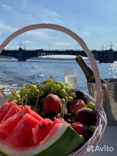 Девичник на катере под ключ