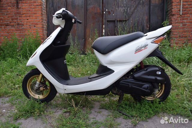 Спортивный скутер Honda Dio Z4 инжектор 4Т без РФ купить в Москве ...