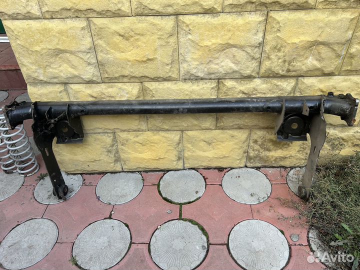 Задняя балка Москвич 2141