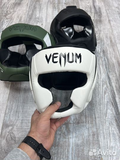 Боксерский шлем venum